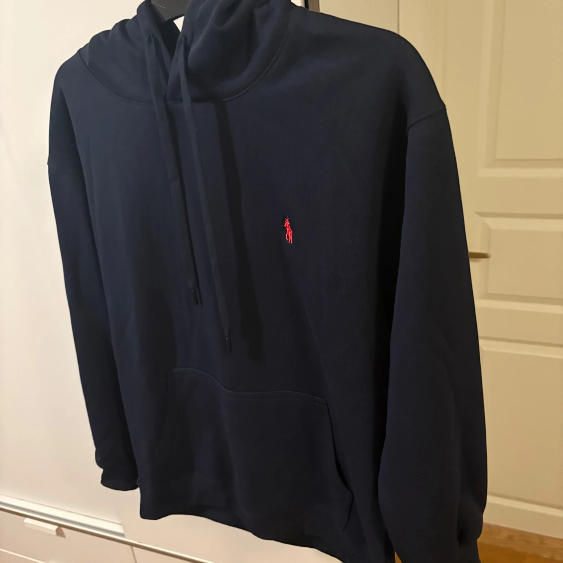 Mörkblå hoodie från Ralph Lauren - 1
