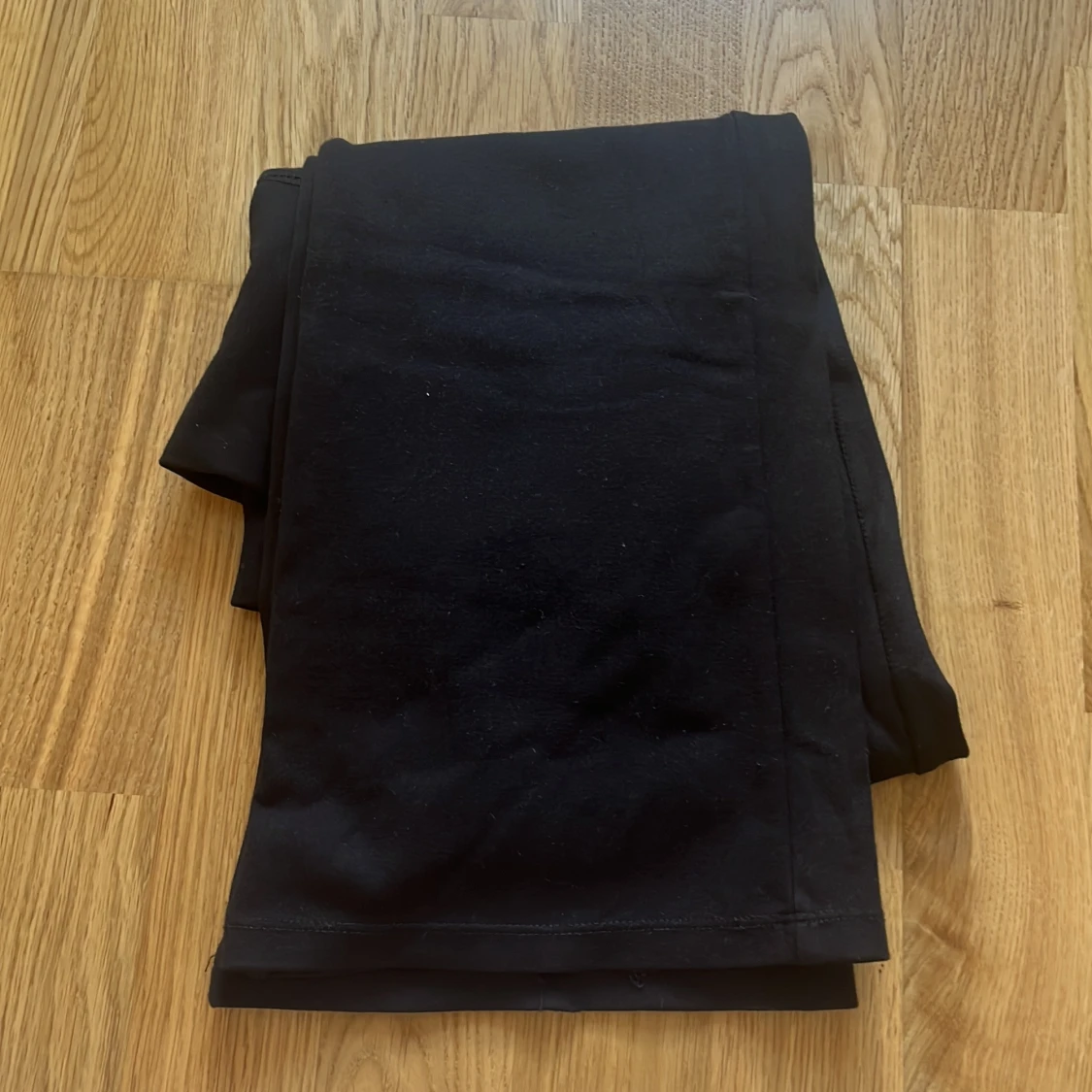 Svarta leggings från Index, stl S