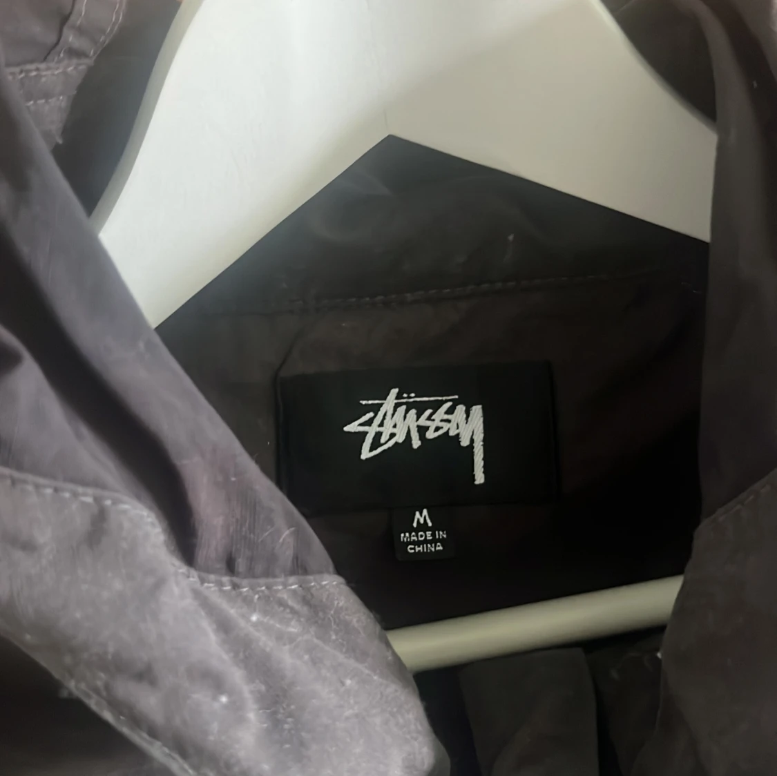 Mörkgrå vindjacka från Stüssy, M - 2