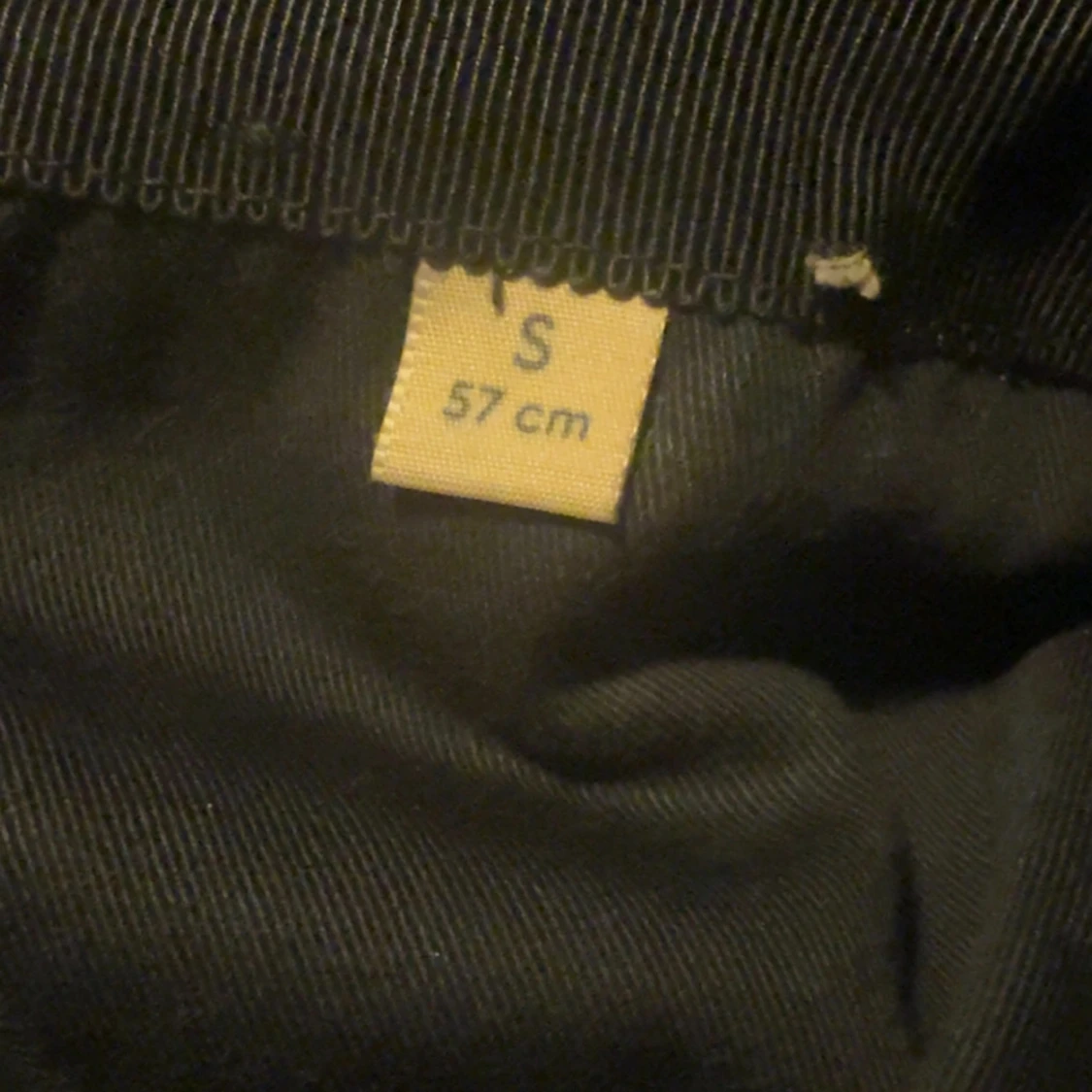 Svart keps från Gucci med monogram - 1