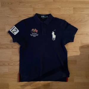 Ralph Lauren Australia Polo / Pike - !skicka bud för snabb affär! Fet Ralph lauren Australia pike, storlek L i bra skick. Skriv om ni undrar något 📲