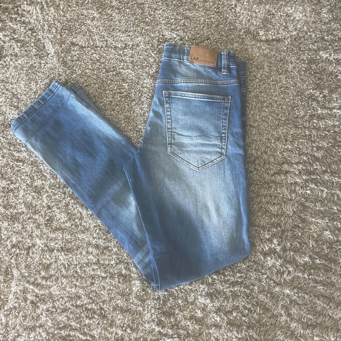 Blå jeansbyxor från LAB - 1