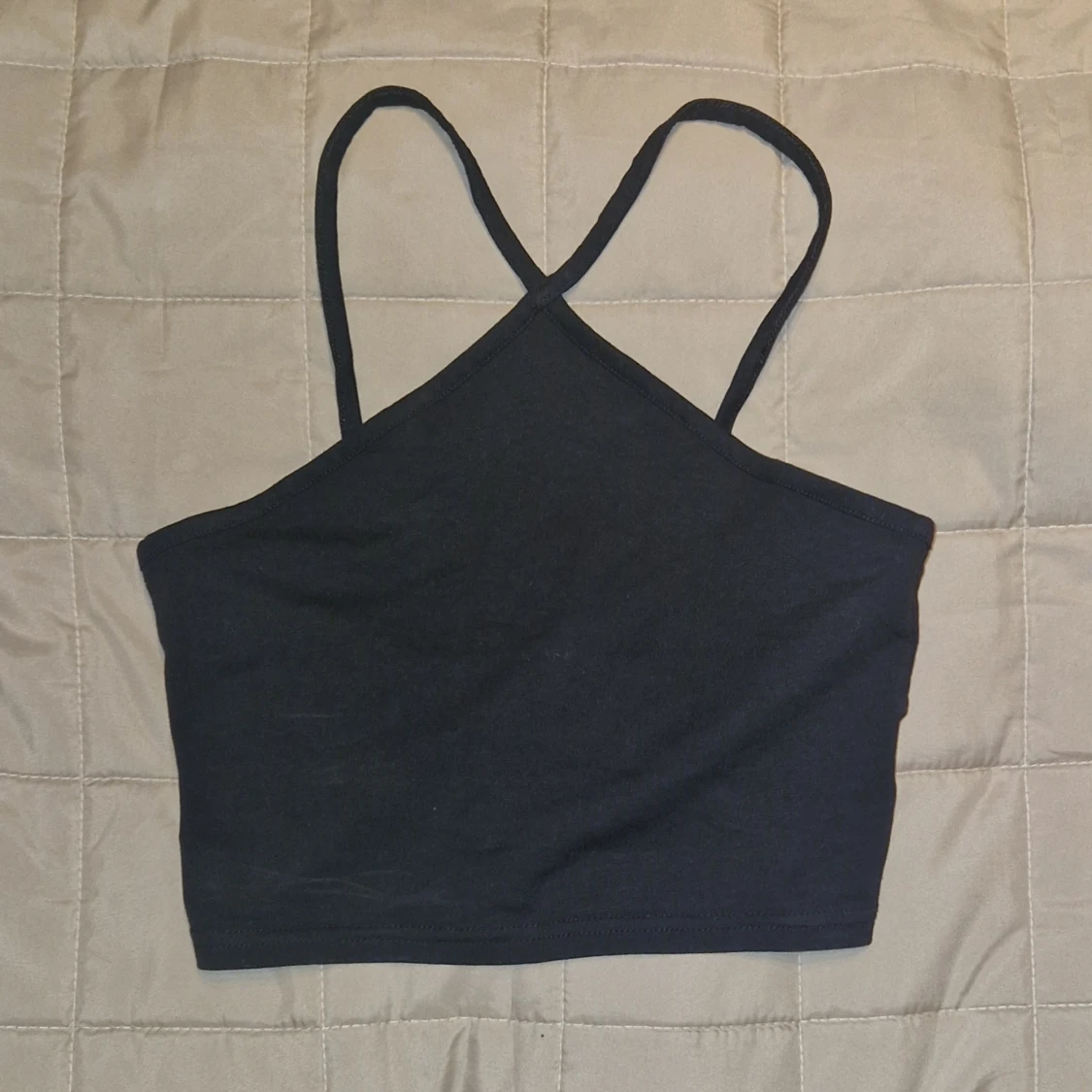 Svart croppad linnetopp från H&M  - 2