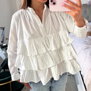 Volang skjorta/blus - Så så fin perfekt till sommaren