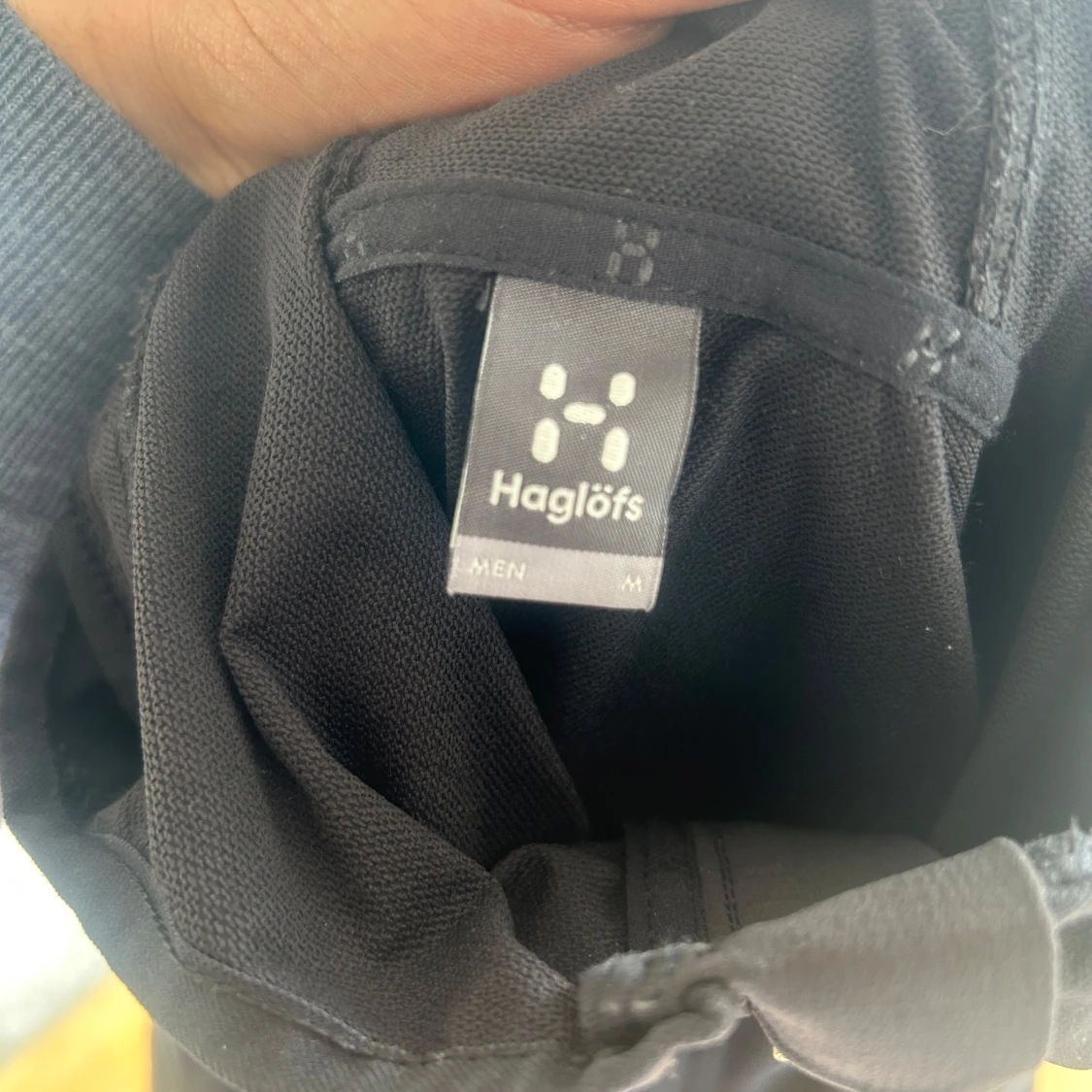 Svart vindjacka från Haglöfs - 3