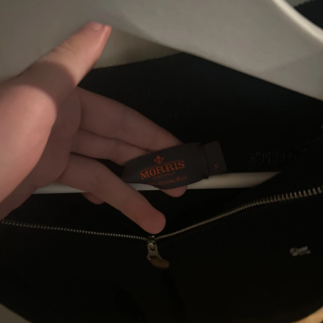 Svart merinoullströja från Morris - 1