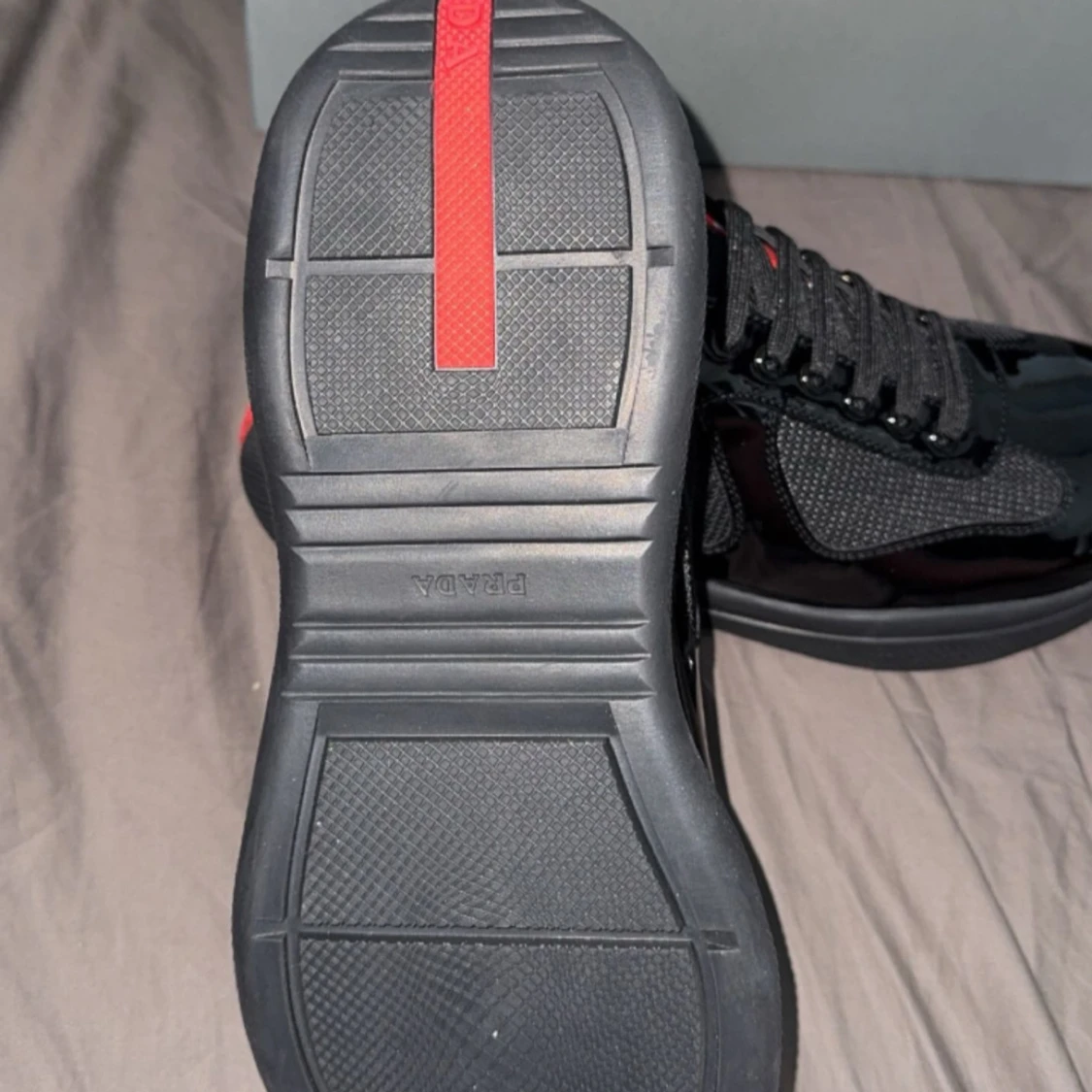 Prada cups Svart - 2