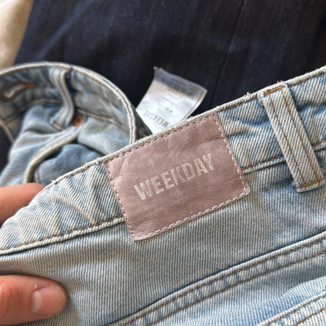 Ljusblå jeans från Weekday (32,30) - 4