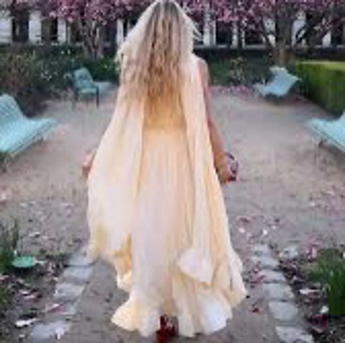 Fantastisk långklänning med unik design! Ny!  - 4