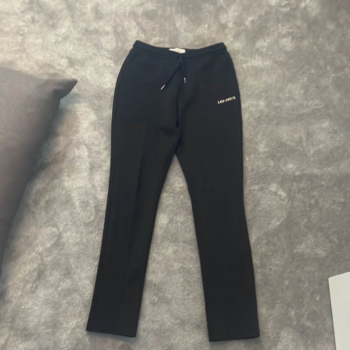 Svarta byxor från Les Deux