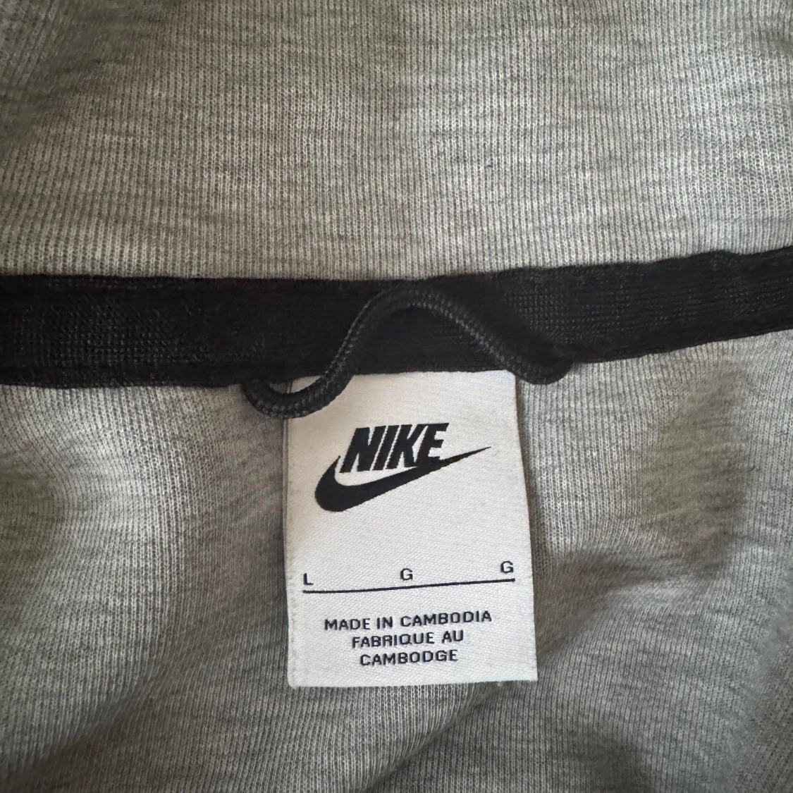 Grå Nike Tech Fleece - 2