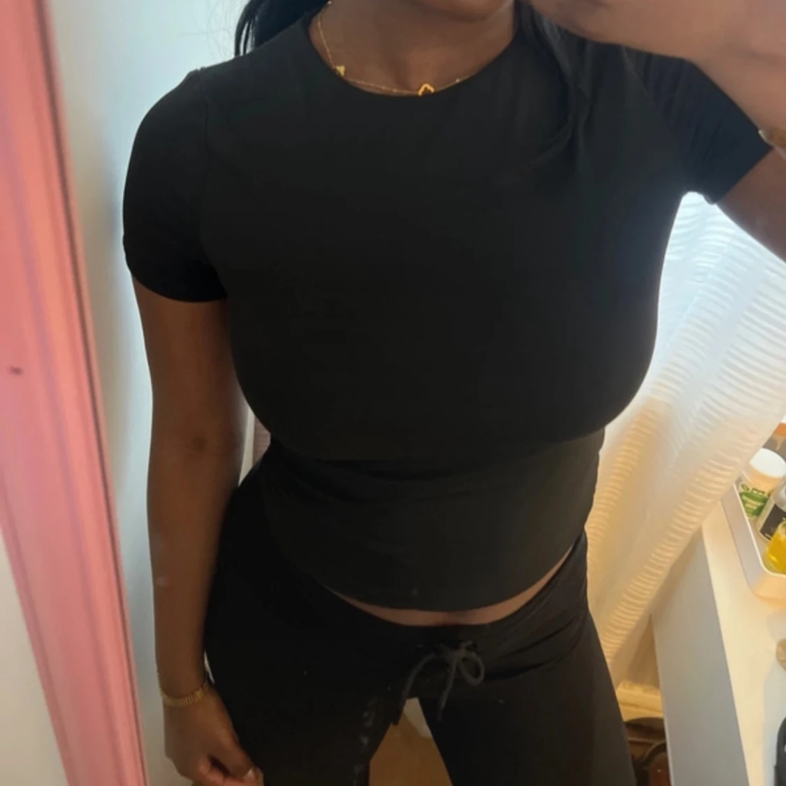 Svart kortärmad topp - 3