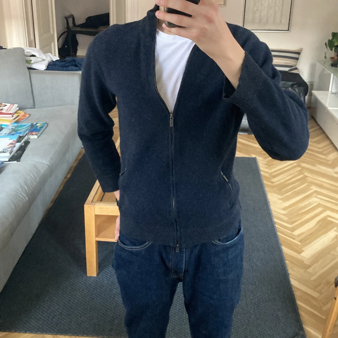 Mörkblå kofta från Massimo Dutti