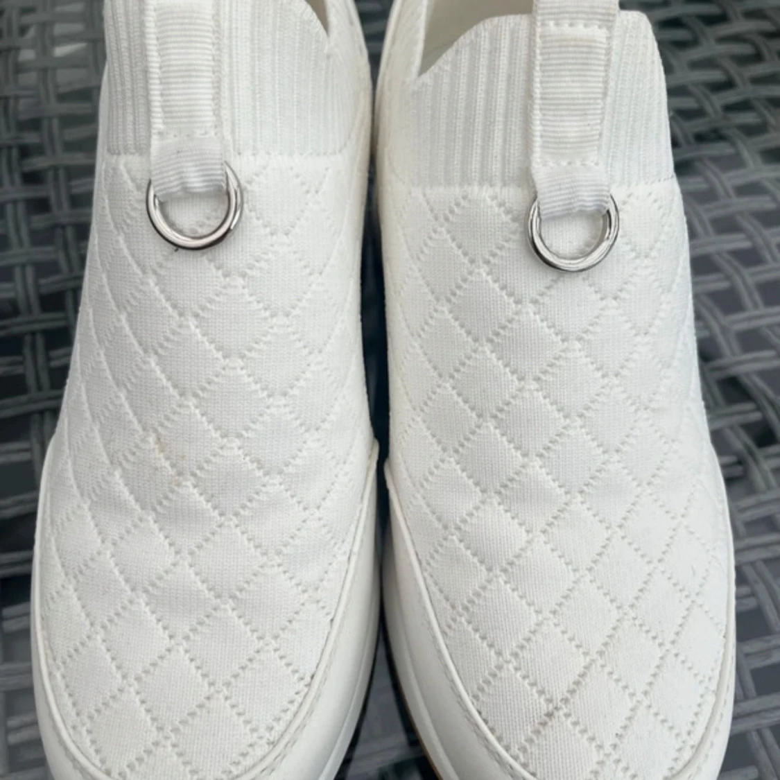 Vita quiltade sneakers i storlek 37 -  River Island - 2