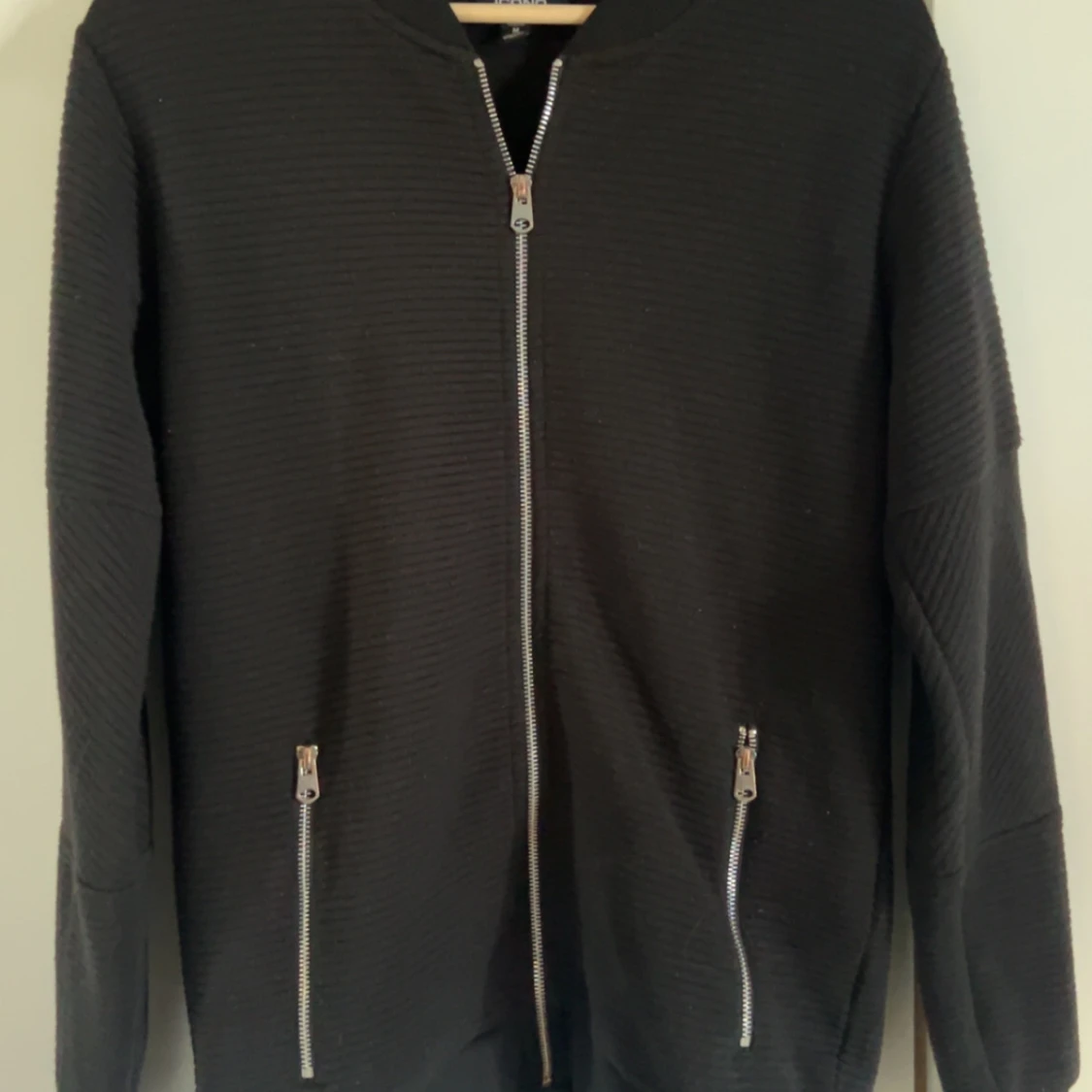 Svart jacka från Icono Couture - 1