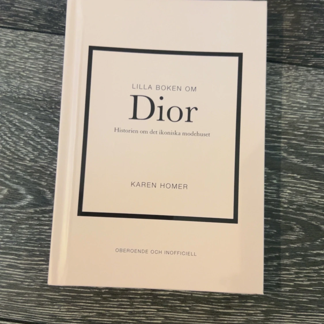 Lilla boken om Dior