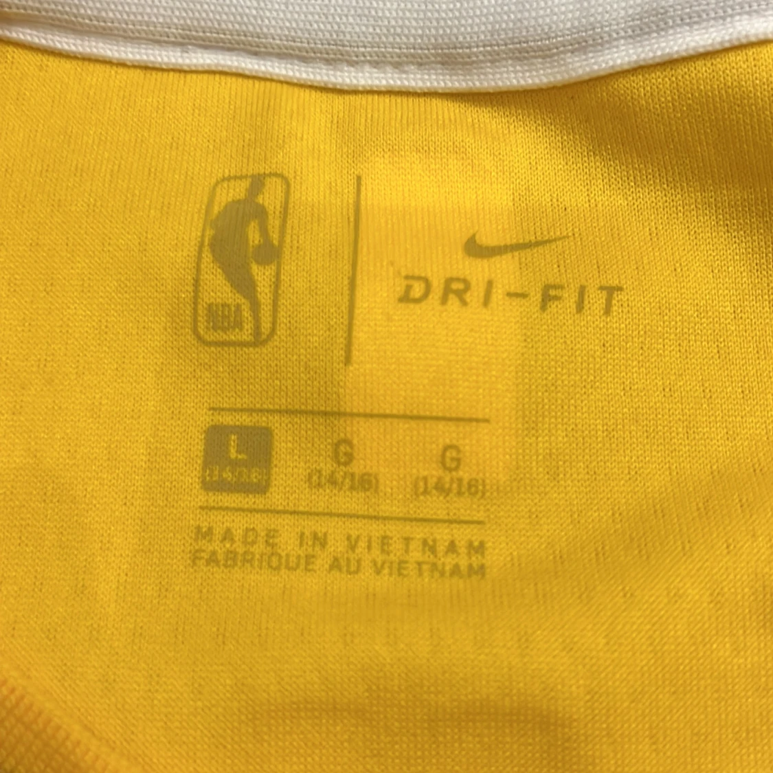 Gul Lakers basketlinne från Nike - 3