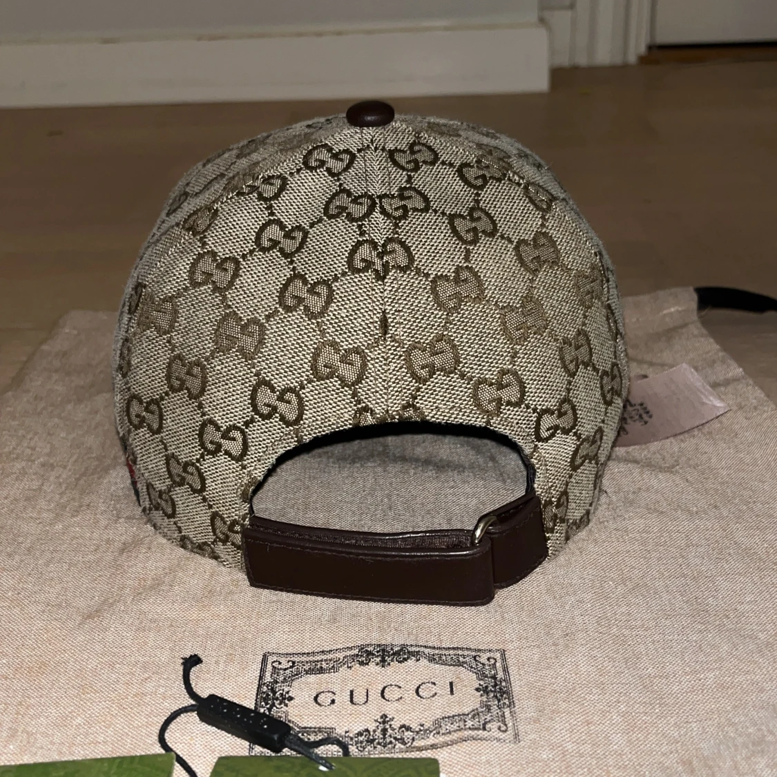 Beige keps från Gucci - 3