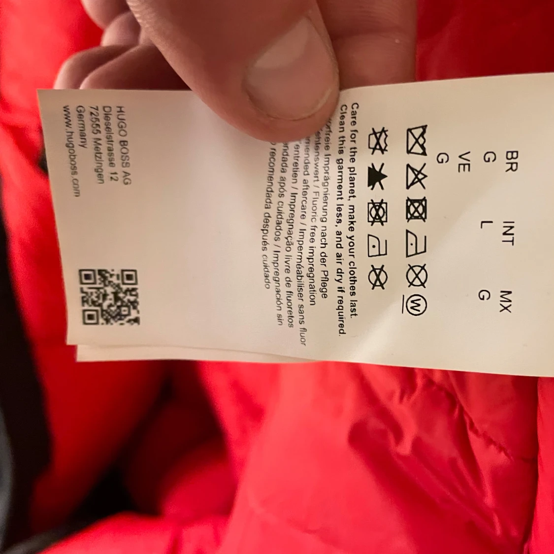 Svart dunjacka från Hugo - 1