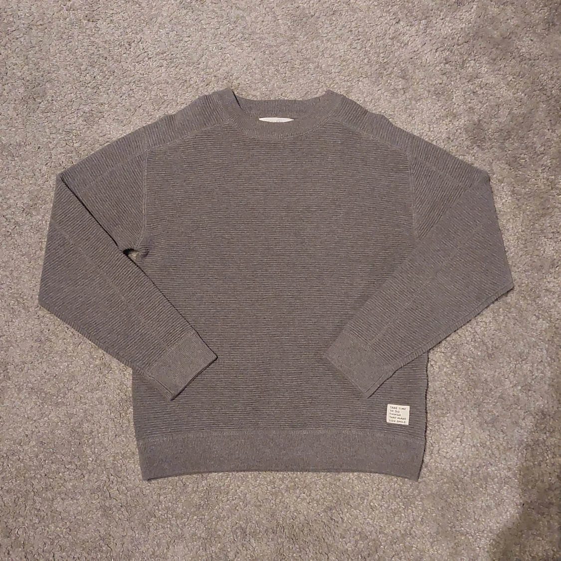Grå stickad tröja från Zara