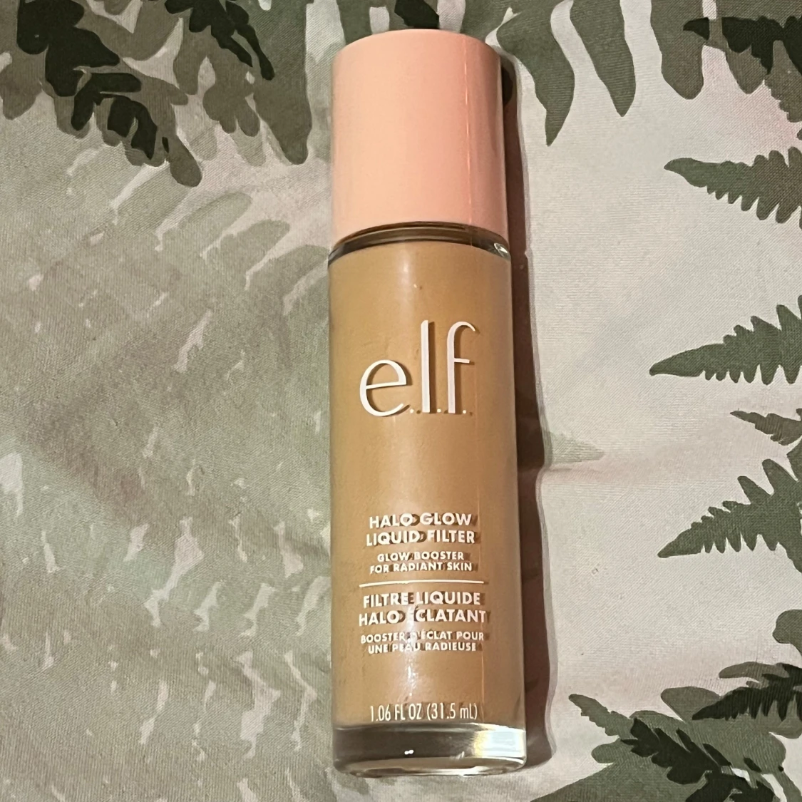 Halo Glow Liquid Filter från e.l.f.