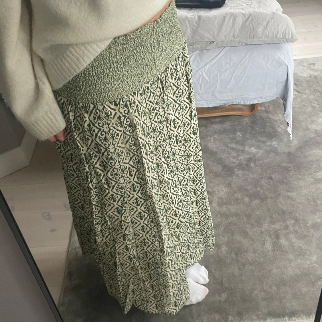 Grön mönstrad långkjol - 1