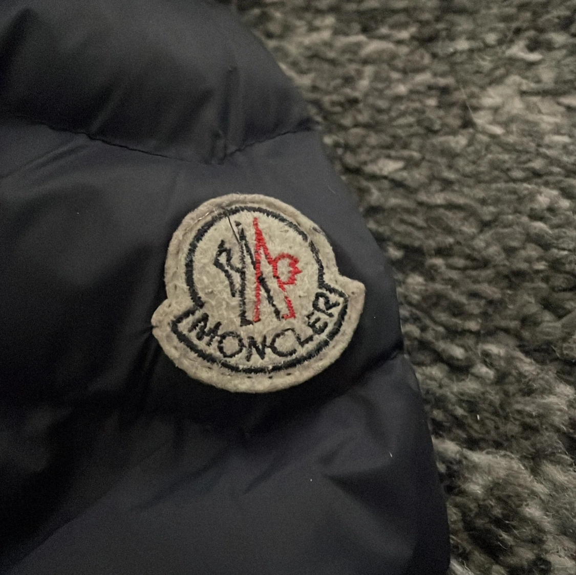 Svart dunjacka från Moncler - 1