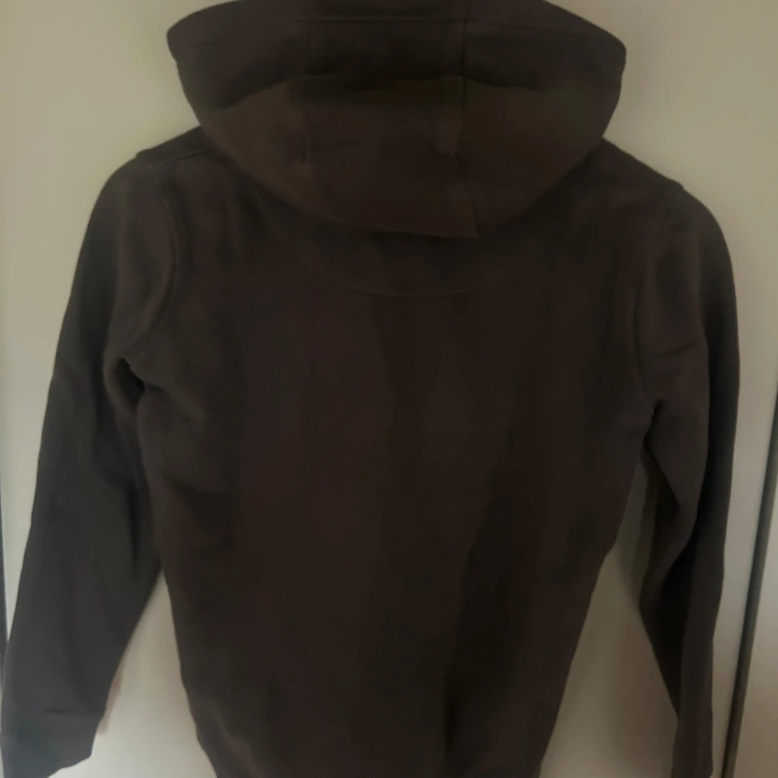 Brun hoodie från Lyle & Scott - 1