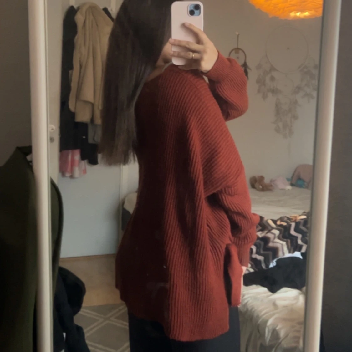 Rostfärgad stickad tröja från stajl  - 2