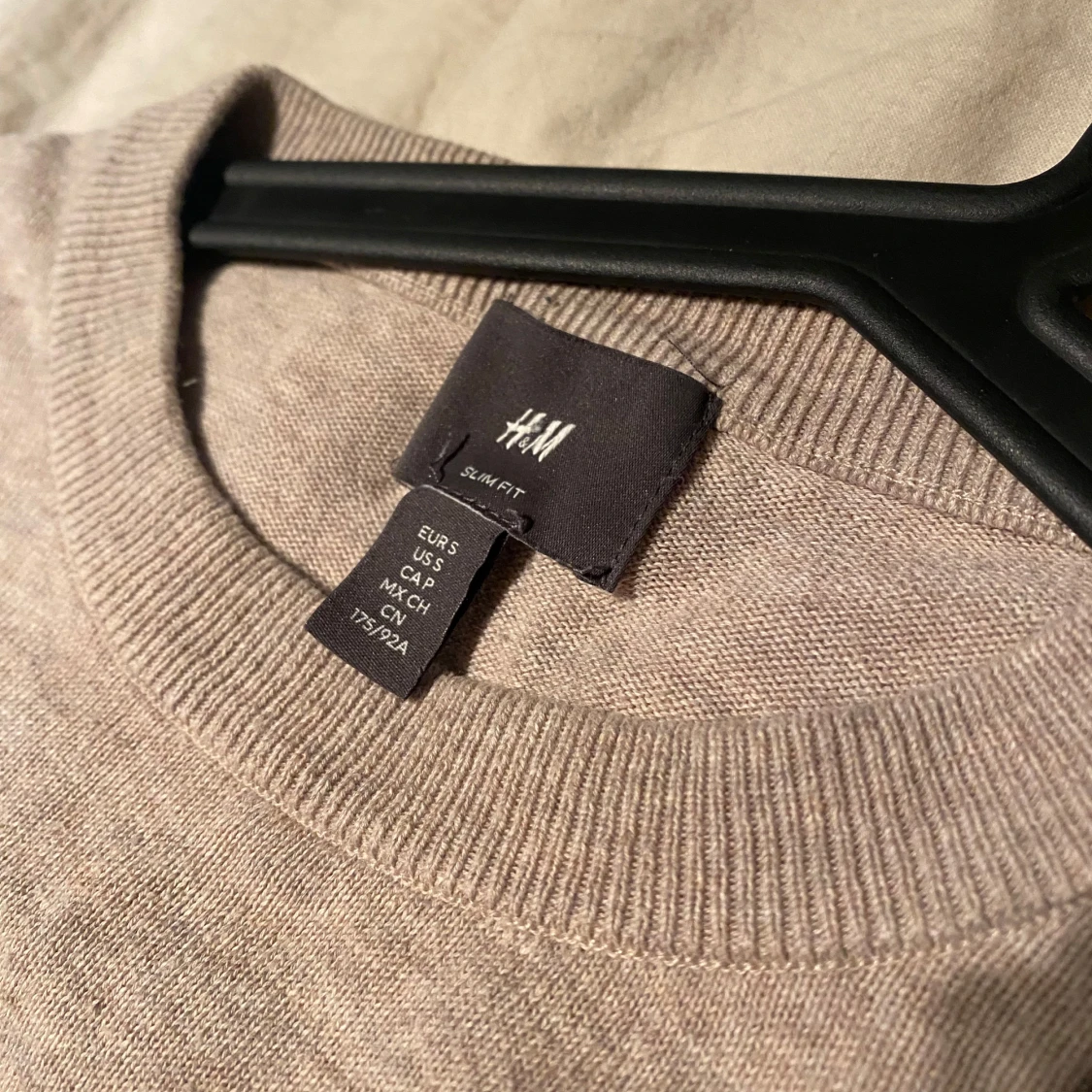 Beige slim fit tröja från H&M - 2