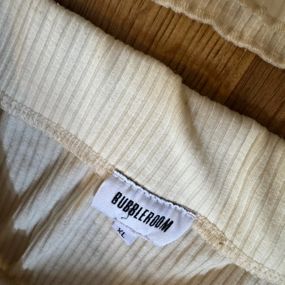 Två delat set i ljusgult - 1