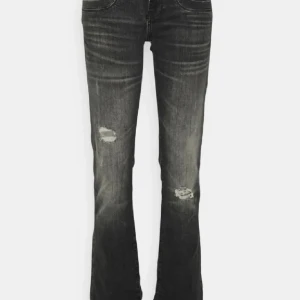 Ltb jeans  - säljer mina snygga ltb jeans , går inte köpa längre 