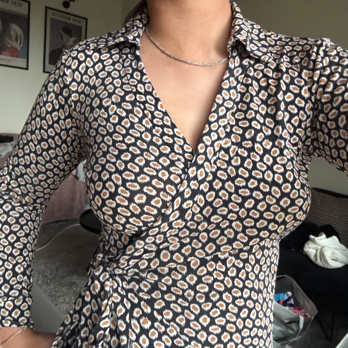 Omlott klänning - 1