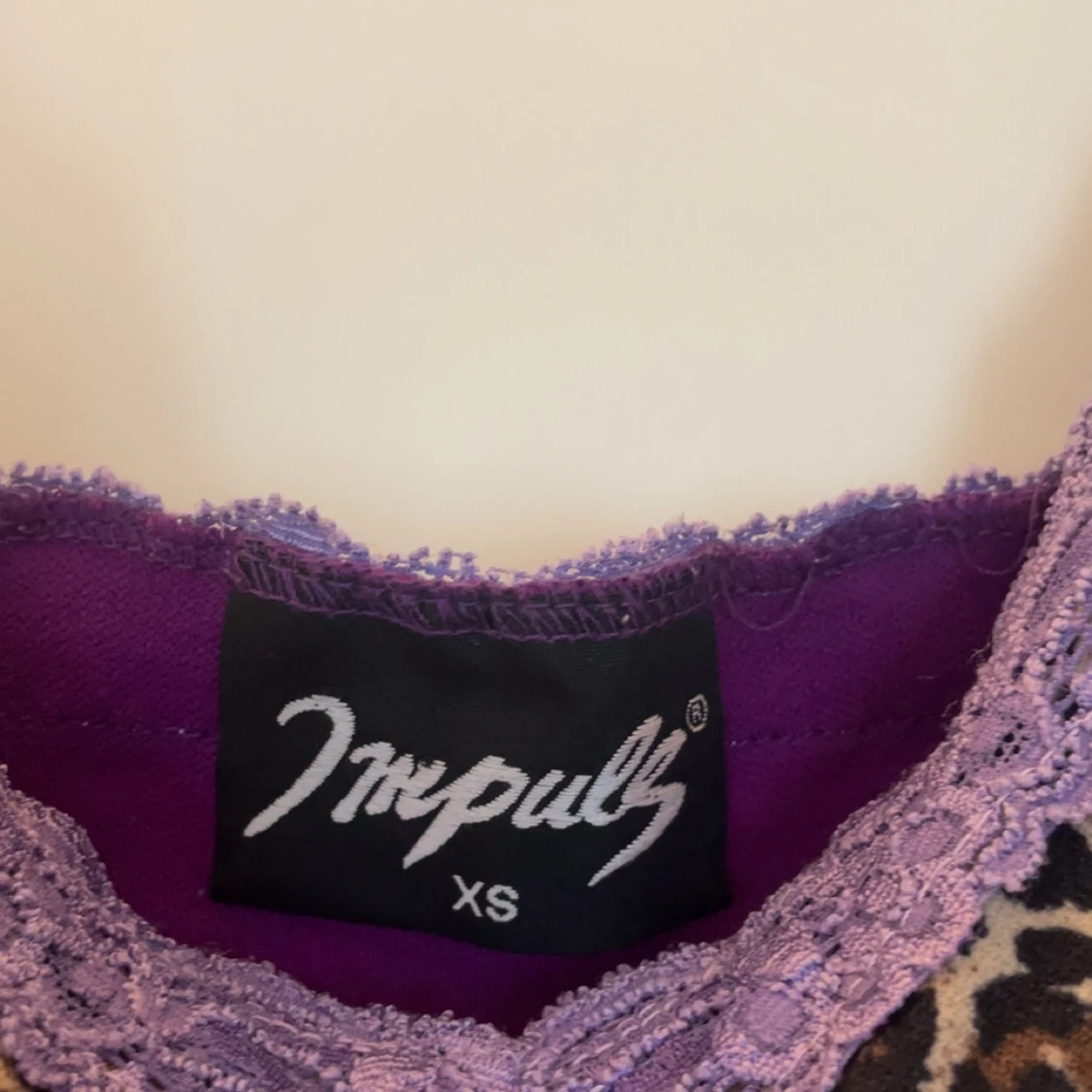 Lila och leopardmönstrad linnetopp från Impuls - 2
