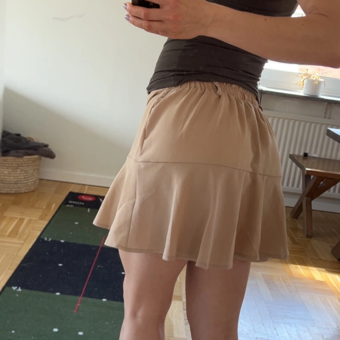 Minikjol med inbyggda shorts - 1