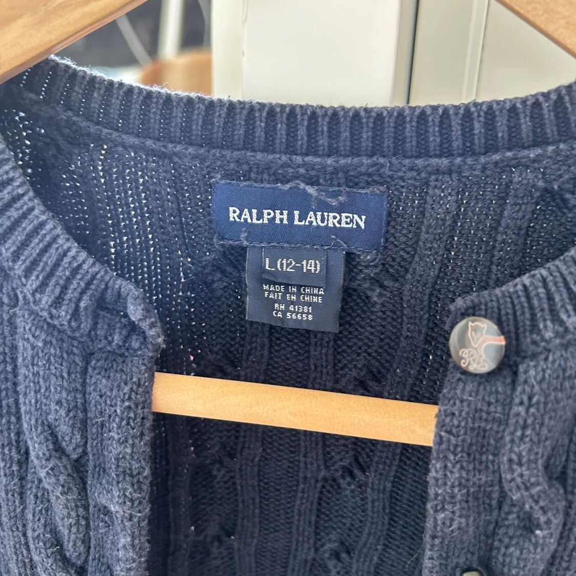 Mörkblå kabelstickad kofta från Ralph Lauren - 2