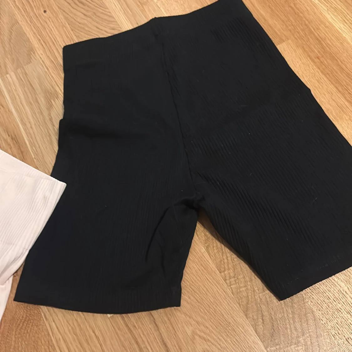  cykelshorts i olika färger och mönster - 3