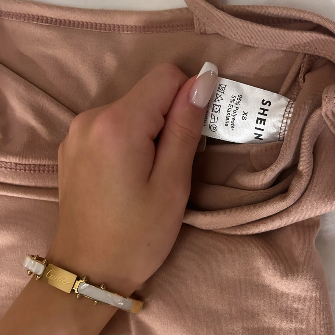 Beige rosa body från shein  - 1