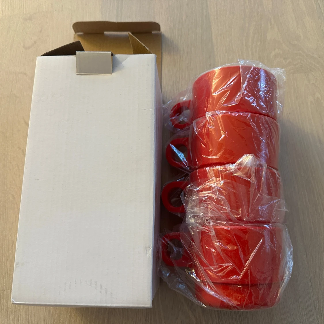 Supreme red Muggar stacking cups set of 4 - 1