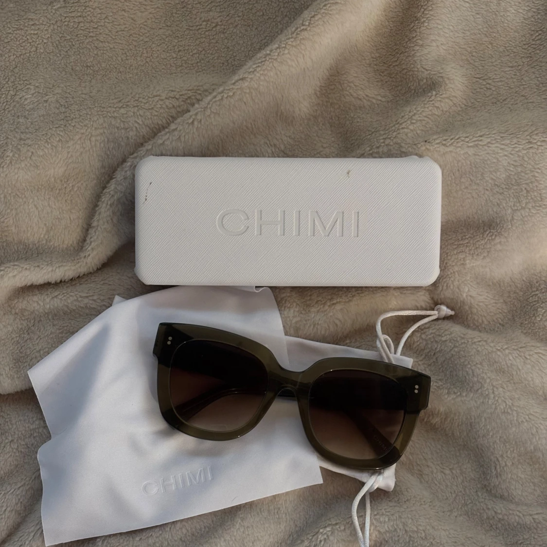 Mörkgröna CHIMI solglasögon - 1