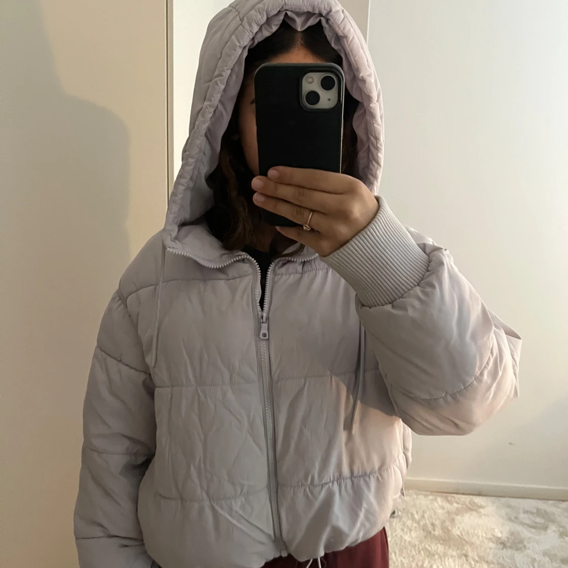 Ljuslila pufferjacka från Monki - 1