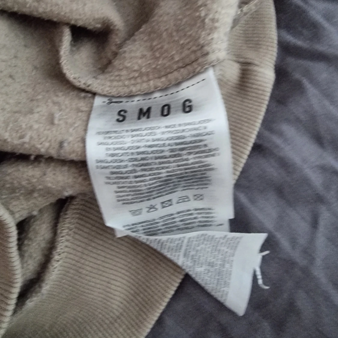 Beige sweatshirt från SMOG, stl S - 3
