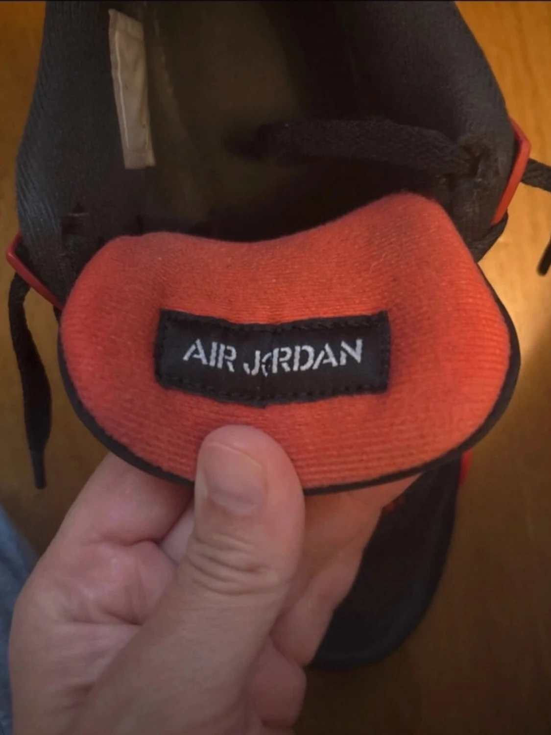 Nike Air Jordan 4 Red Thunder - 2