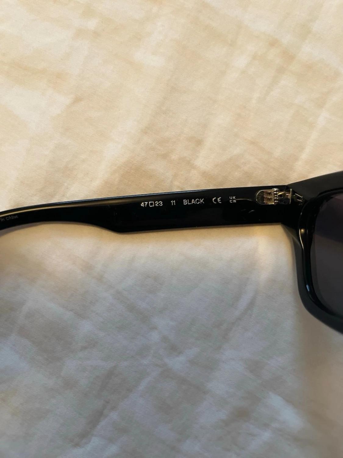 Svart solglasögon från CHIMI - 1