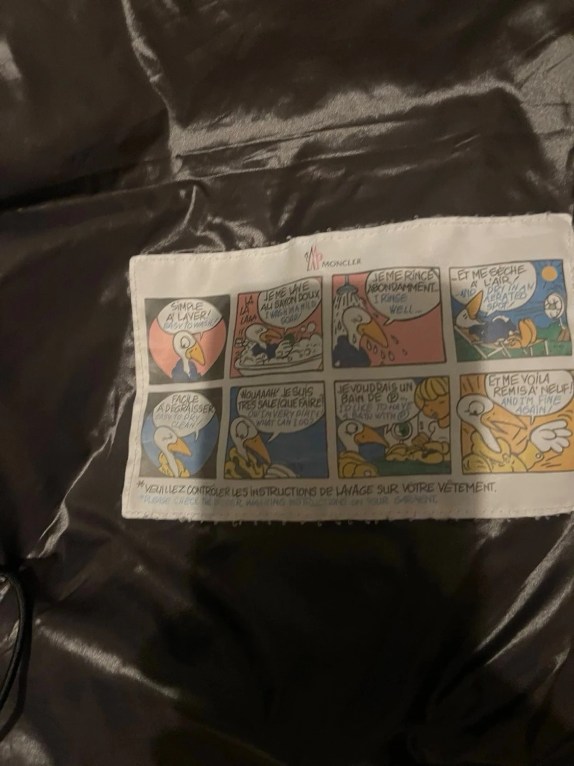 Svart pufferjacka från Moncler - 3