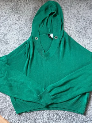 Grön hoodie  - Grön hoodie