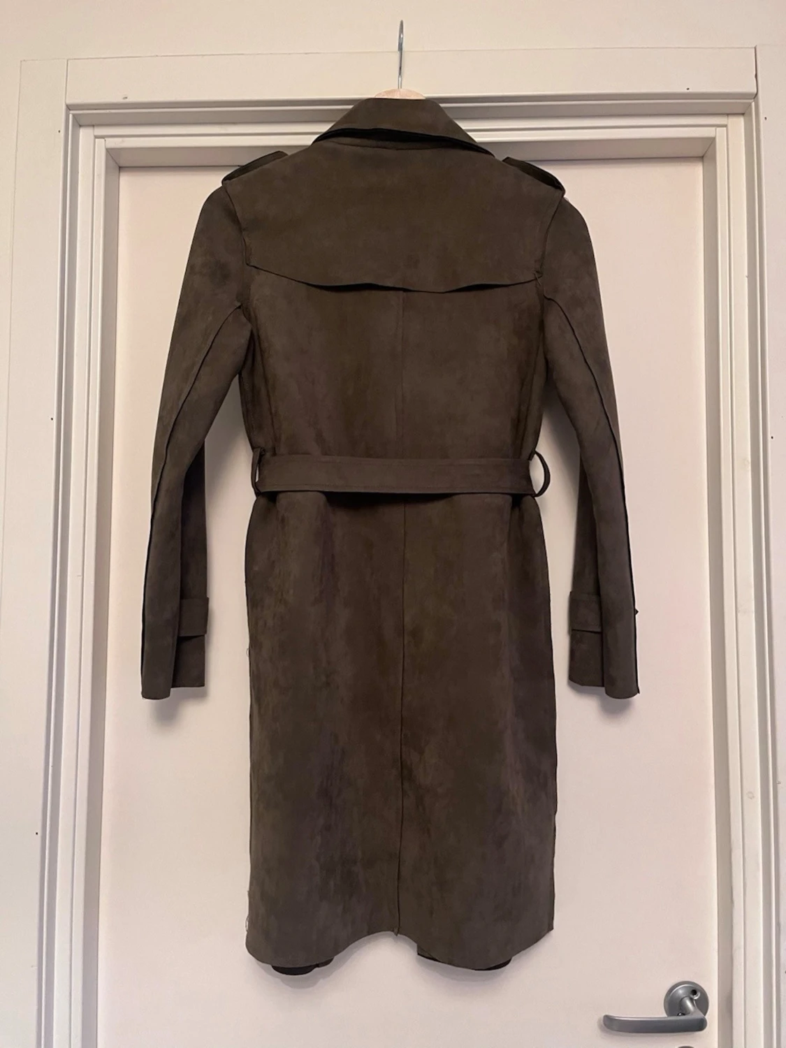 Trenchcoat i borstad mocka  - 6