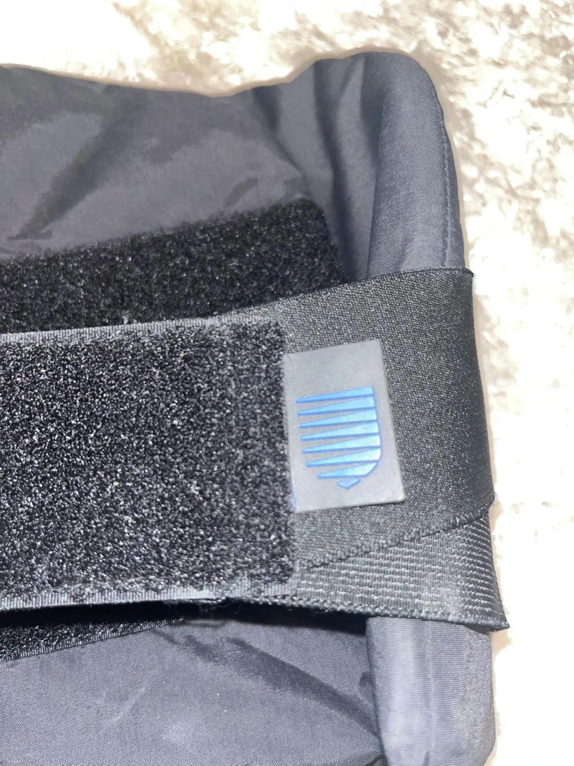 Svart skyddsväst XL med kardborre - 1