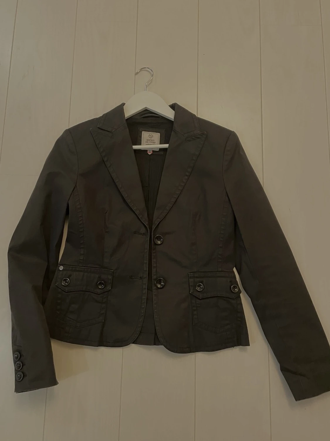 Svart kavaj-jacka från De Code