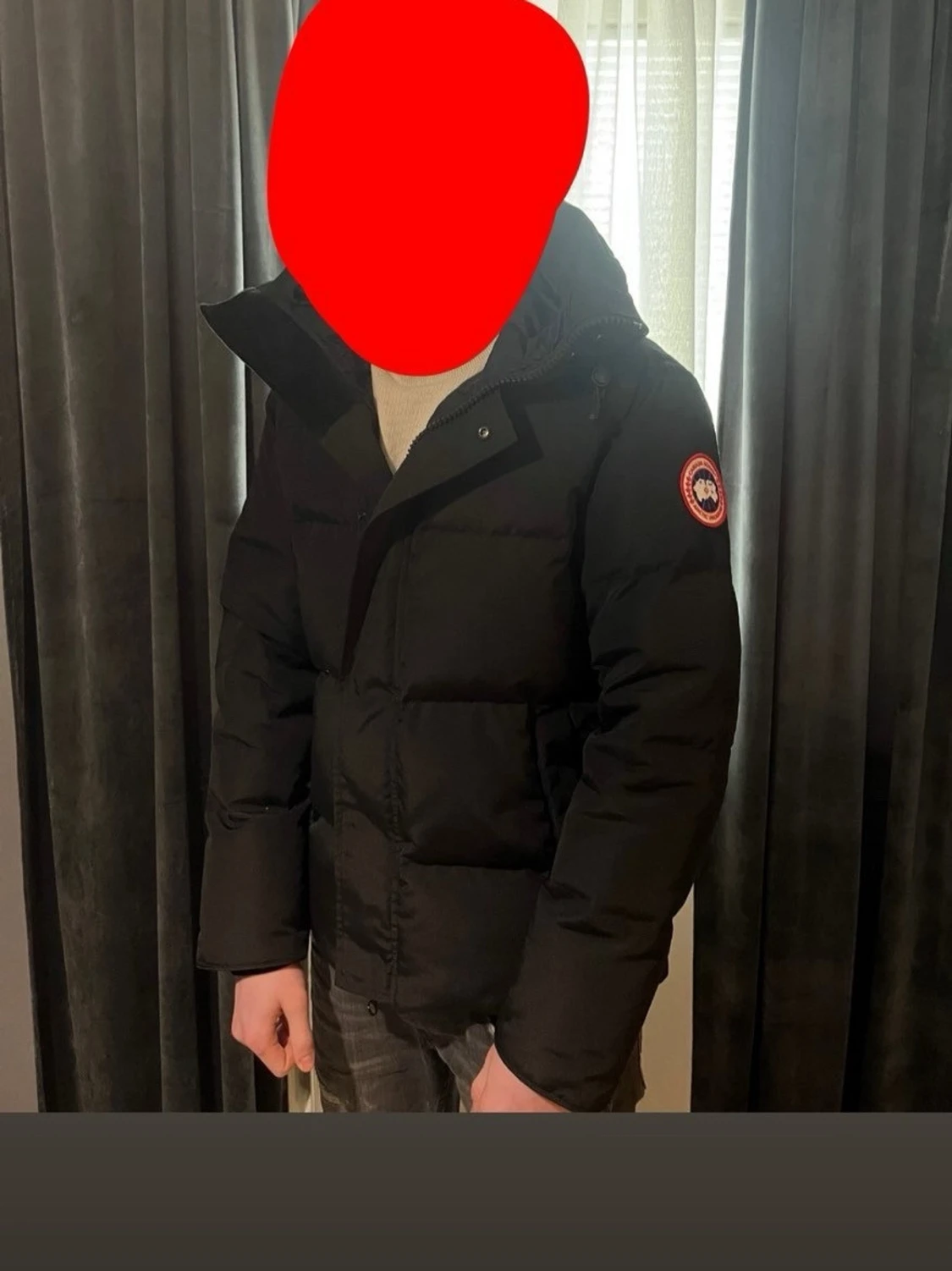Svart pufferjacka från Canada Goose